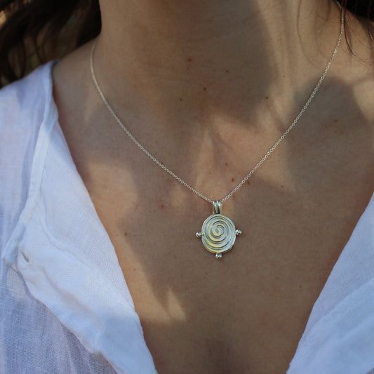 Swirl Medallion